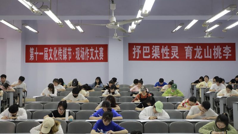 纪录片拍摄镜头金属材质推荐：揭秘高品质拍摄背后的秘密